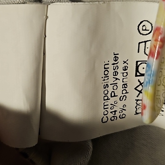 Shein Cow Print Shorts Onsie 94% Polyester 6% Spandex Size 74 or 9-12 months - Picture 5 of 6